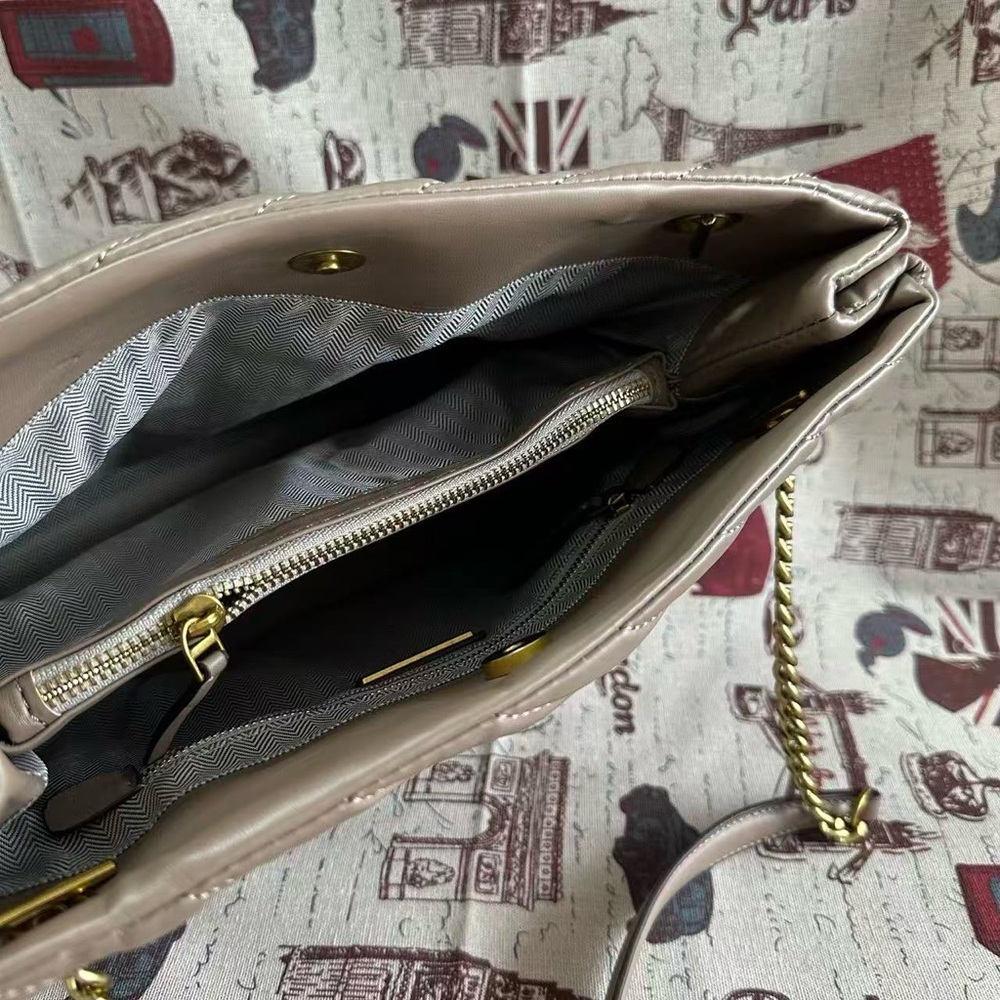 Tory Burch Women's Shoulder Bag - Picture 7 of 9